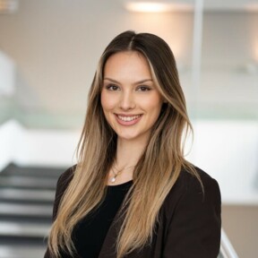 Jill Breisig, student marketing in opleiding © Koblenz-Touristik GmbH, Désirée von Canal Jill Breisig, Werkstudentin Marketing © Koblenz-Touristik GmbH, Désirée von Canal