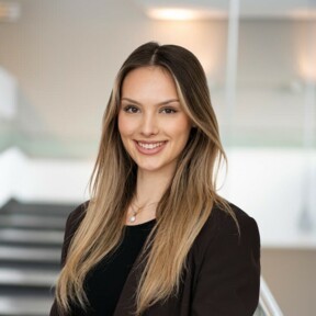 Jill Breisig, Werkstudentin Marketing &copy; Koblenz-Touristik GmbH, D&eacute;sir&eacute;e von Canal